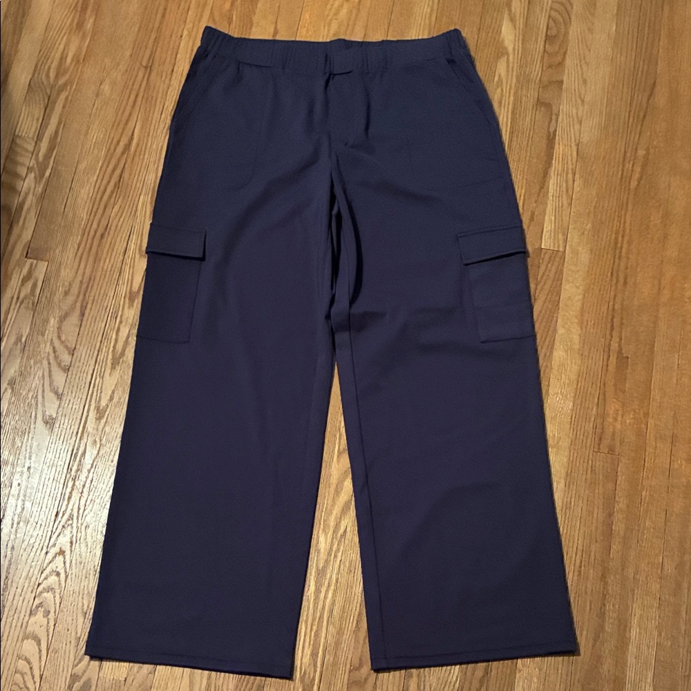 Zyia Active Wide Leg Navy Pants with Cargo Pockets